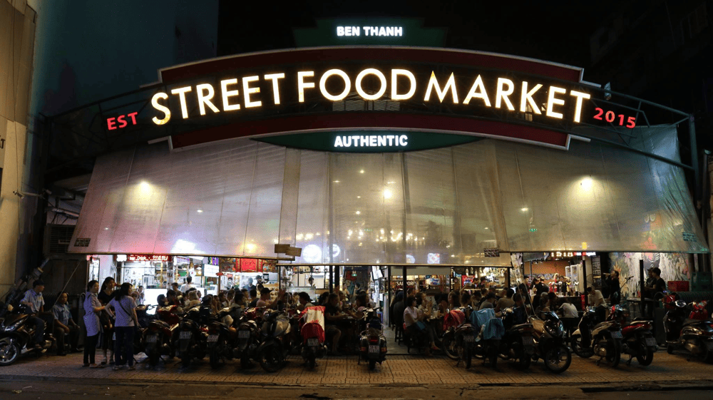 This market brings together the best of Vietnamese and international street food, all in one lively open-air space (Source: Ben Nghe Street Food)